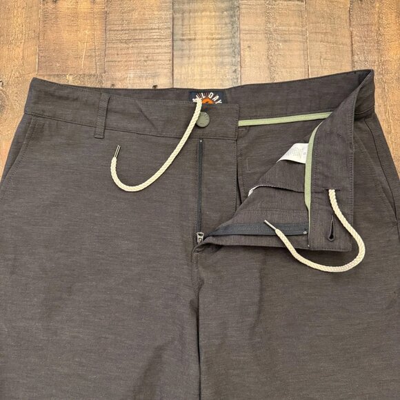 NEW Faherty All Day Men's Shorts32x6.5 - Charcoal - Picture 4 of 10